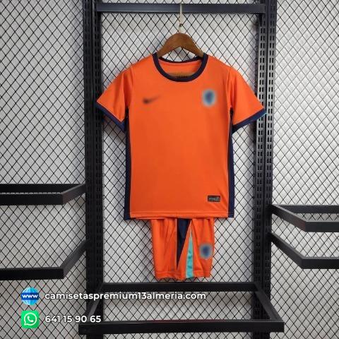 Holanda 24/25. Conjunto niño