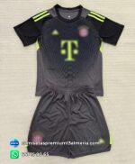 Bayern de Munich 25/26. Conjunto niño